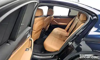 BMW 5-Series 2023 2.0 Автомат в Москве № 211323, миниатюра 6