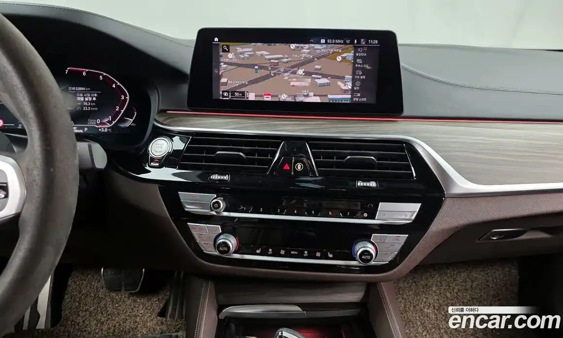 BMW 5-Series 2020 2.0 Автомат в Москве № 211382, фото 9