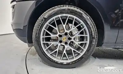 Porsche Macan 2017 3.0 Автомат в Москве № 213268, миниатюра 8