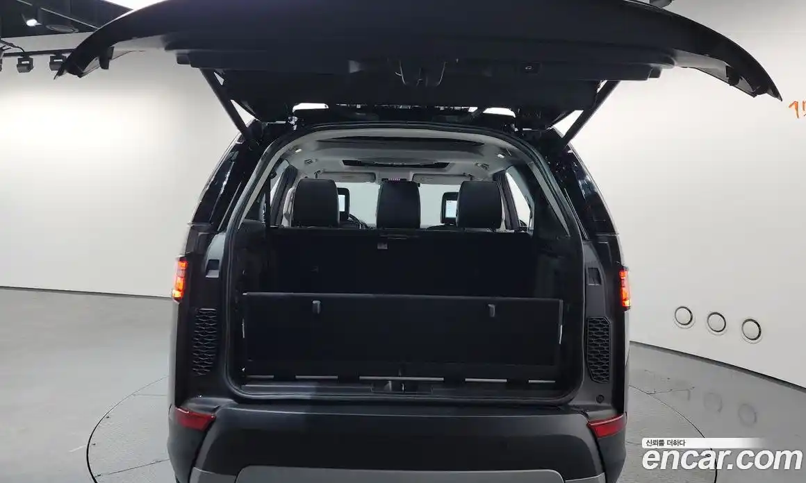 Land Rover Discovery 2020 3.0 Автомат в Москве № 213426, фото 4