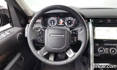 Land Rover Discovery 2020 3.0 Автомат в Москве № 213426, миниатюра 9
