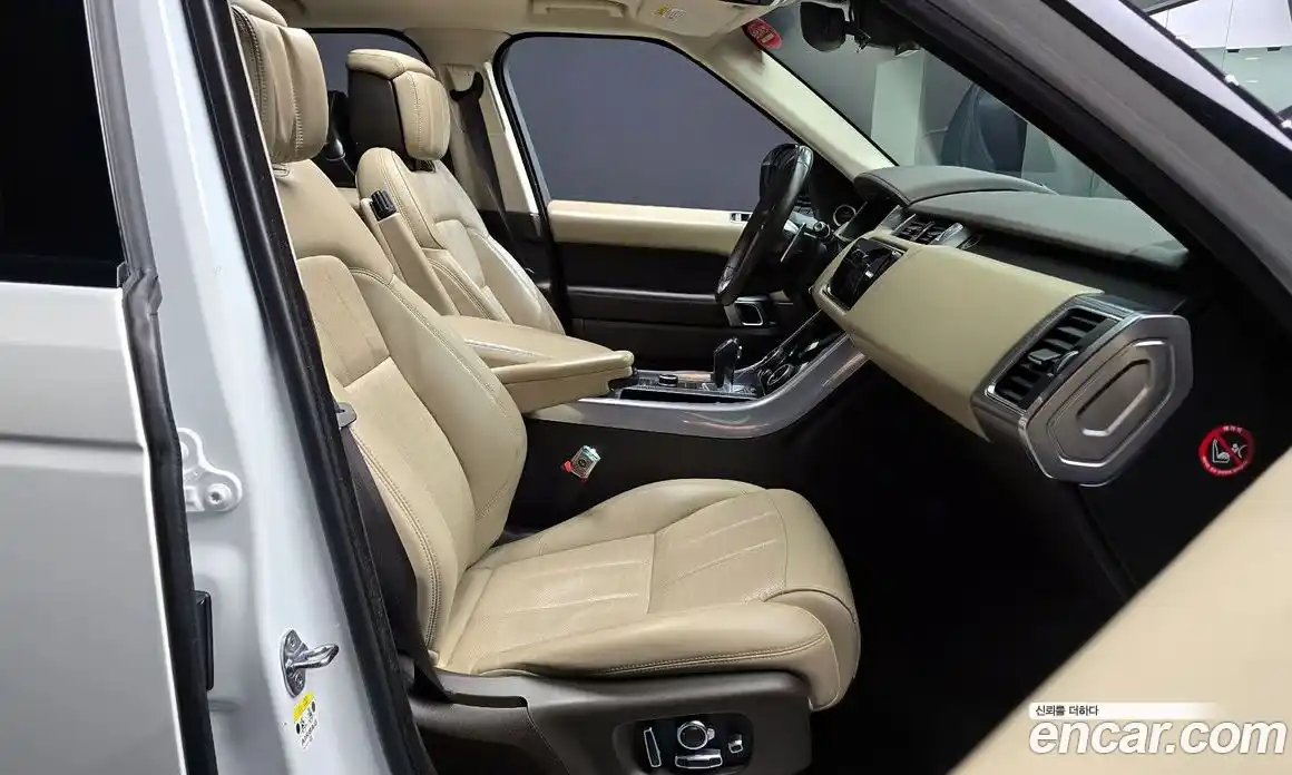 Land Rover Range-Rover Sport 2019 3.0 Автомат в Москве № 213520, фото 14