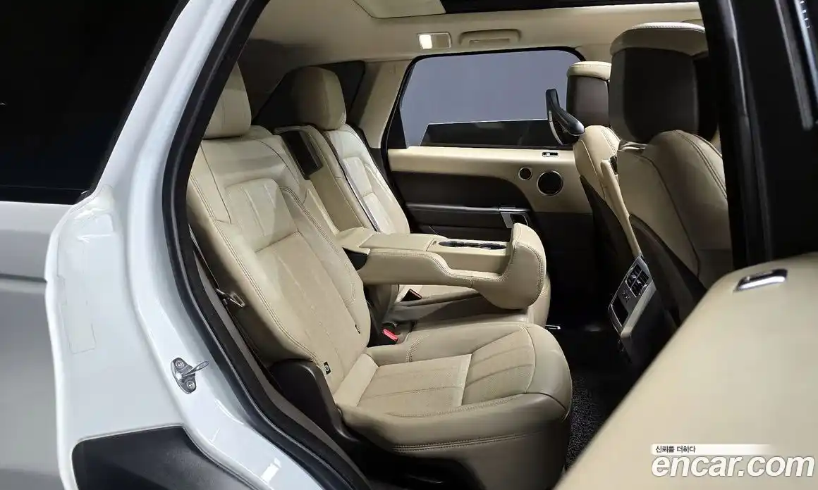 Land Rover Range-Rover Sport 2019 3.0 Автомат в Москве № 213520, фото 18