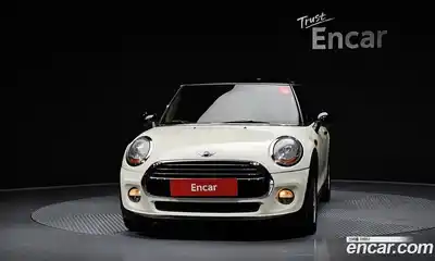 Mini Cooper 2016 1.5 Автомат в Москве № 214360, миниатюра 4