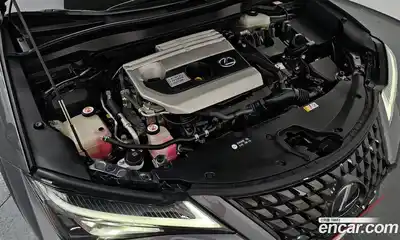 Lexus UX 2019 2.0 Автомат в Москве № 214631, миниатюра 11