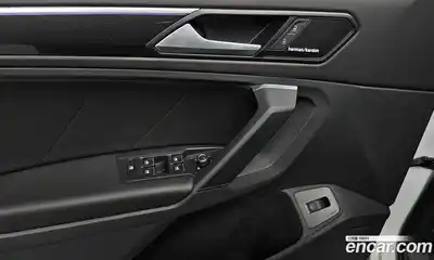 Volkswagen Tiguan, 2022