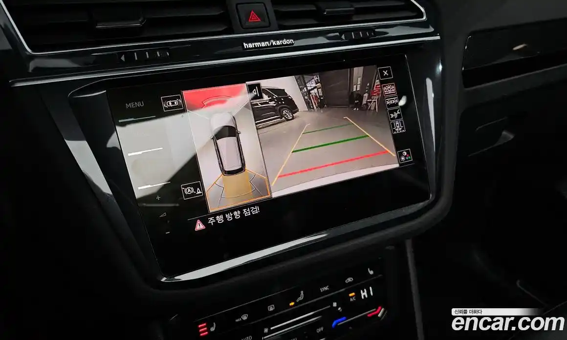 Volkswagen Tiguan 2022 2.0 Автомат в Москве № 215102, фото 20