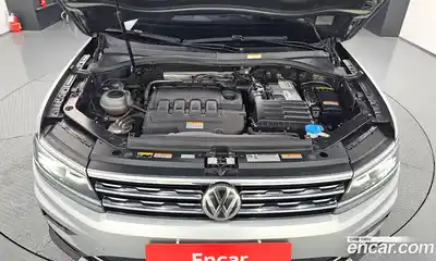 Volkswagen Tiguan, 2020