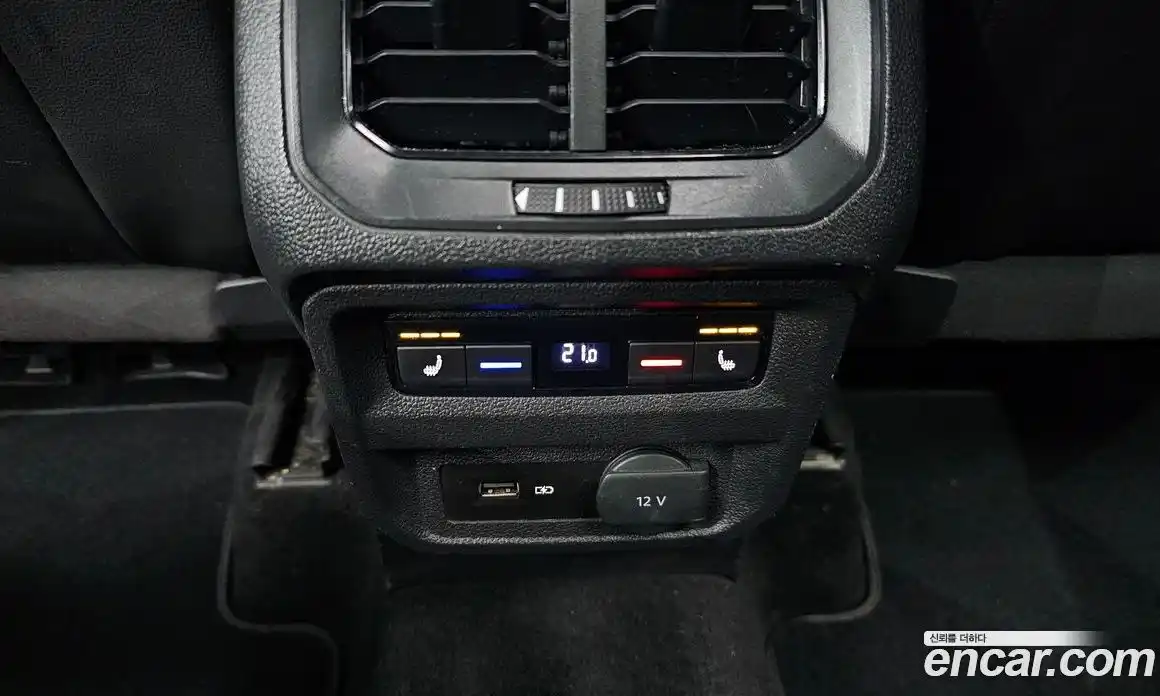 Volkswagen Tiguan 2020 2.0 Автомат в Москве № 215293, фото 10