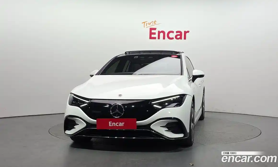 Mercedes-Benz EQE 2023 0.3 Автомат в Москве № 222236, фото 12