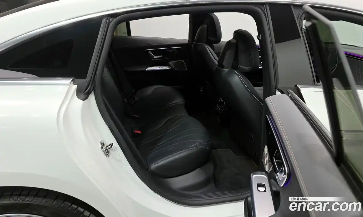 Mercedes-Benz EQE 2023 0.3 Автомат в Москве № 222236, фото 14