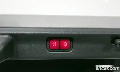 Mercedes-Benz EQE 2023 0.3 Автомат в Москве № 222236, миниатюра 4