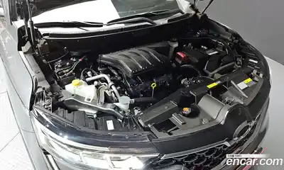 Renault QM6 2022 2.0 Автомат в Москве № 222540, миниатюра 4