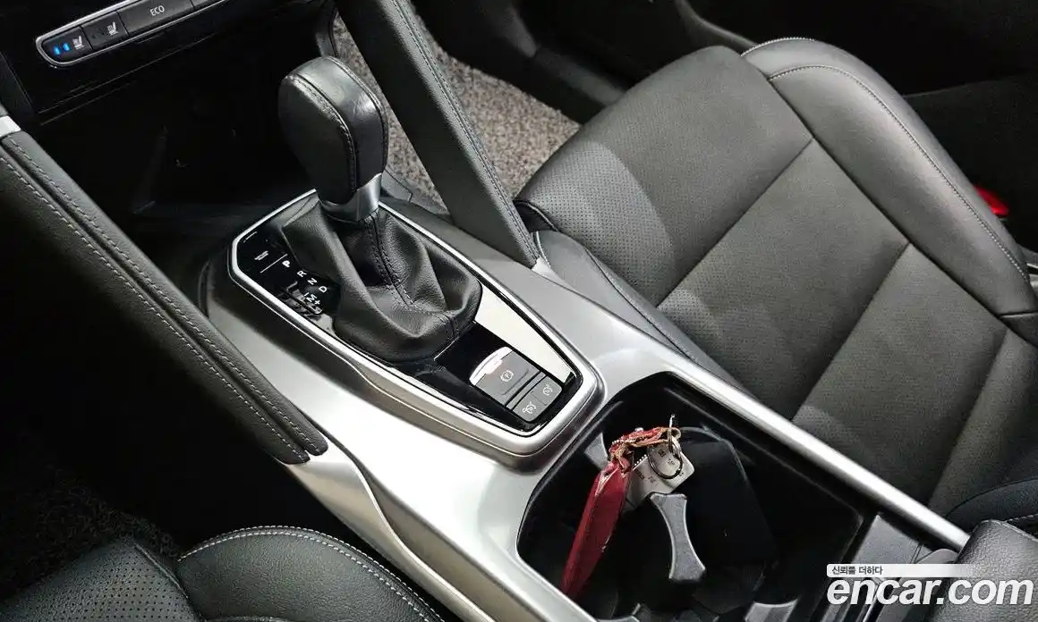 Renault QM6 2022 2.0 Автомат в Москве № 222540, фото 5