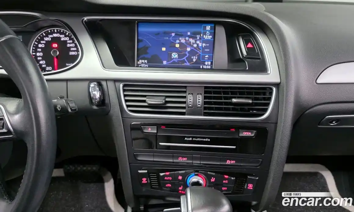 Audi A4 2015 2.0 Автомат в Москве № 229820, фото 16