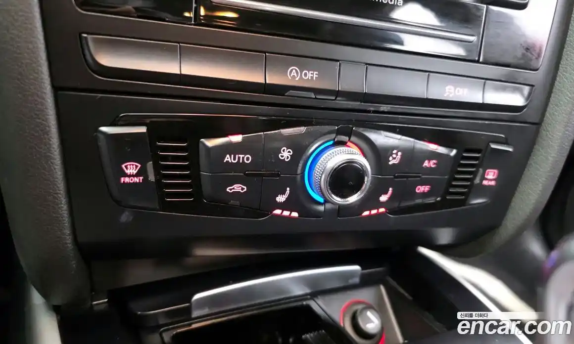 Audi A4 2015 2.0 Автомат в Москве № 229820, фото 7