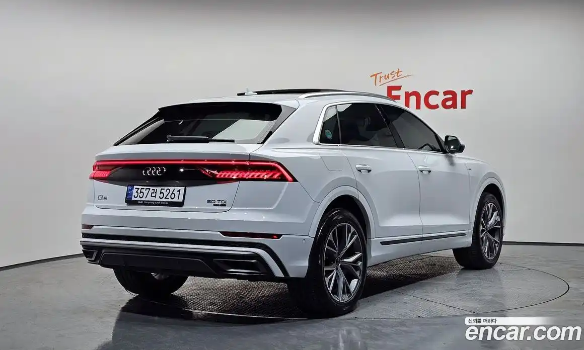 Audi Q8 2021 3.0 Автомат в Москве № 230031, фото 15