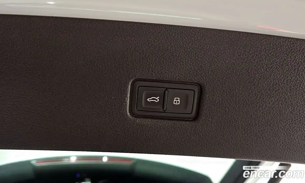 Audi Q8 2021 3.0 Автомат в Москве № 230031, фото 18