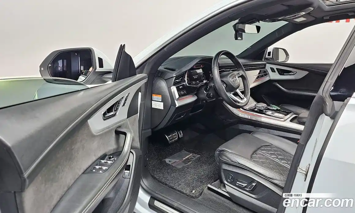 Audi Q8 2021 3.0 Автомат в Москве № 230031, фото 10