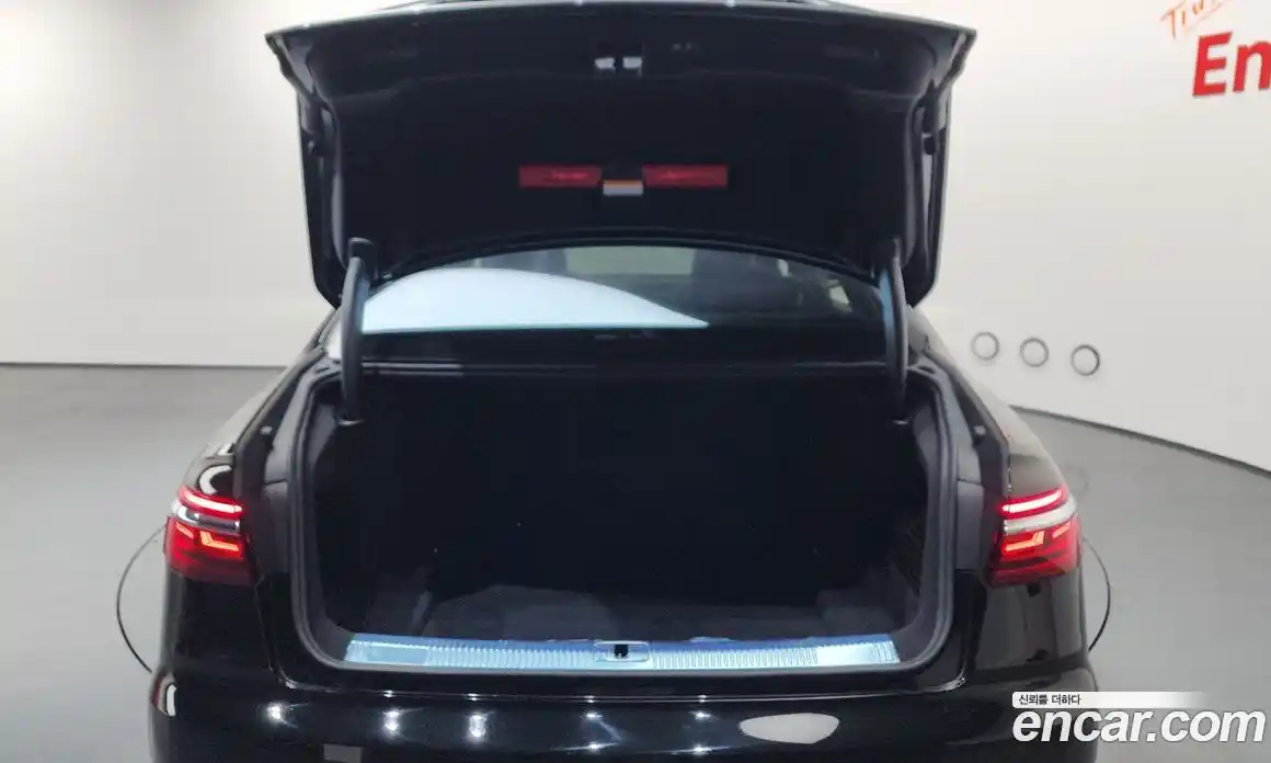 Audi A8 2021 3.0 Автомат в Москве № 230087, фото 1