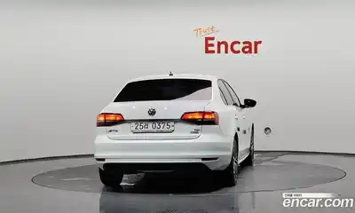 Volkswagen Jetta, 2016