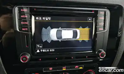 Volkswagen Jetta 2016 2.0 Автомат в Москве № 232128, миниатюра 4