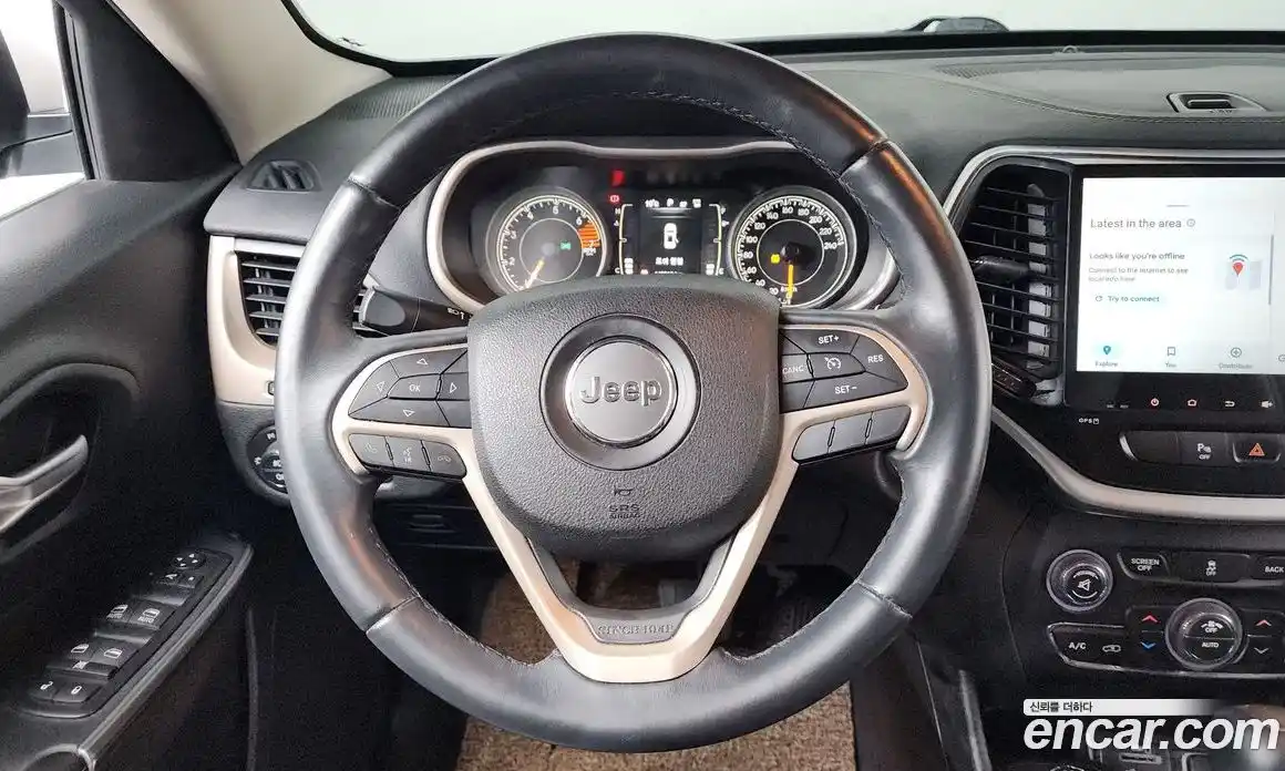 Jeep Cherokee 2016 2.4 Автомат в Москве № 232707, фото 14