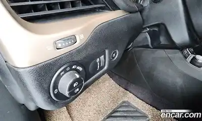 Jeep Cherokee 2016 2.4 Автомат в Москве № 232707, миниатюра 8