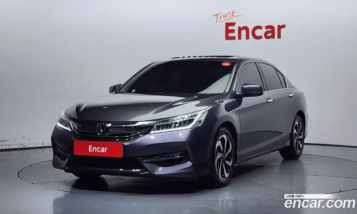 Honda Accord 2017 2.4 Автомат в Москве № 232863, фото 1