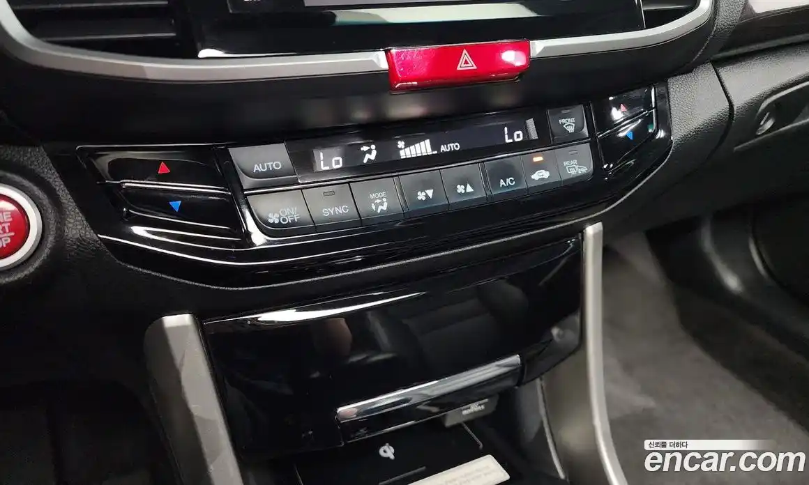 Honda Accord 2017 2.4 Автомат в Москве № 232863, фото 17