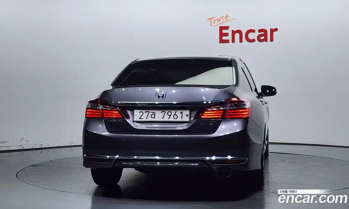 Honda Accord 2017 2.4 Автомат в Москве № 232863, фото 20