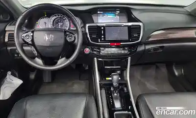 Honda Accord 2017 2.4 Автомат в Москве № 232863, миниатюра 6