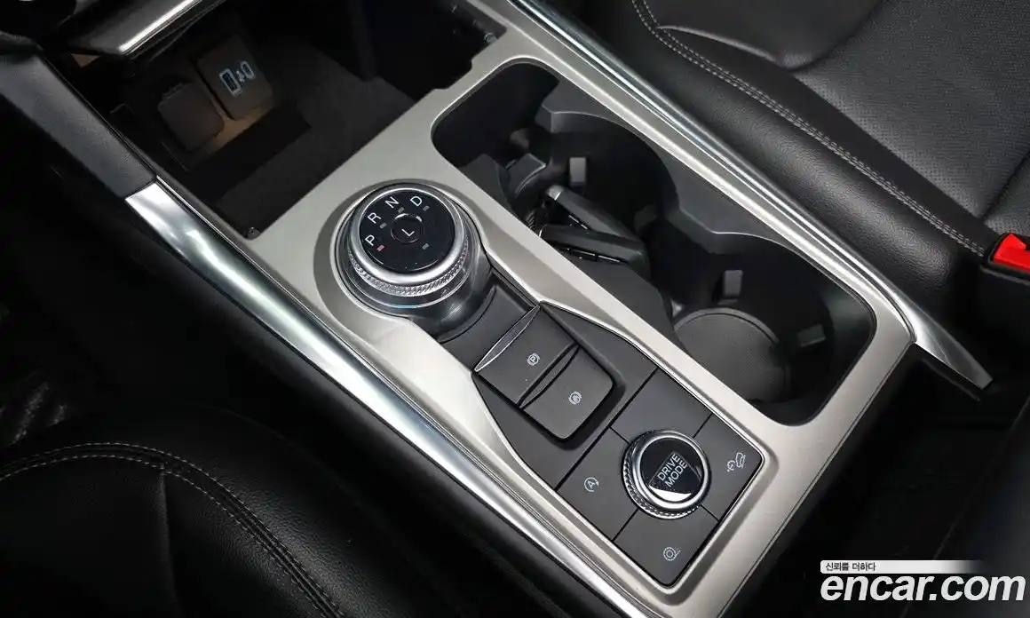 Ford Explorer 2023 2.3 Автомат в Москве № 233074, фото 13