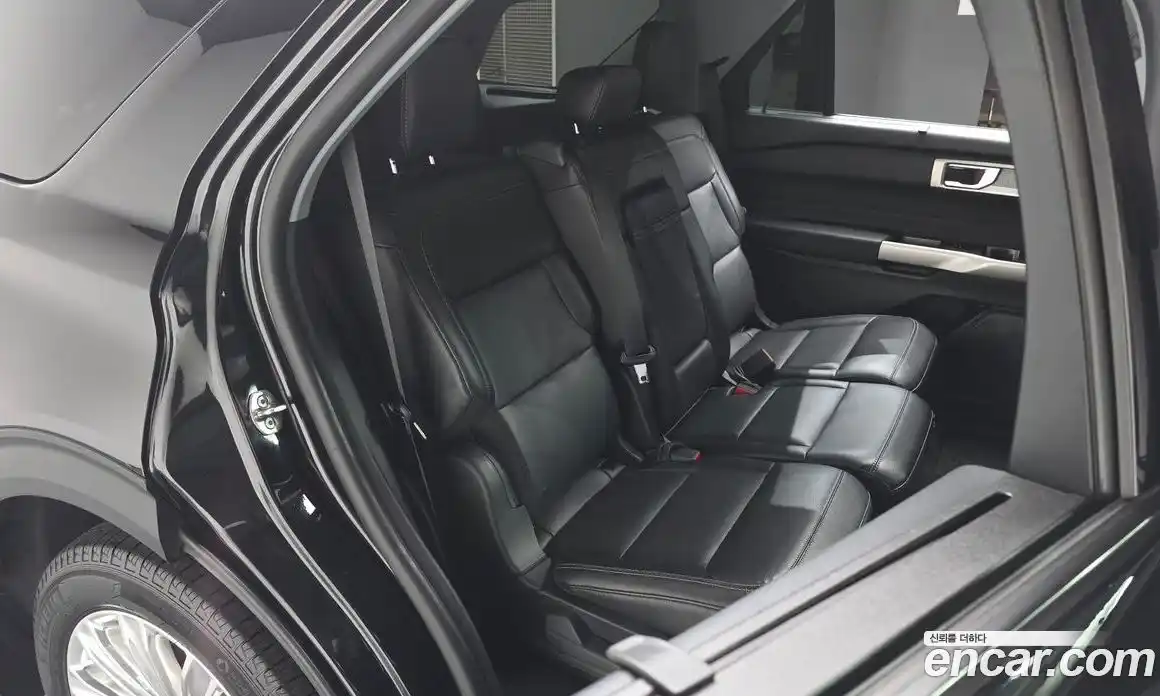 Ford Explorer 2023 2.3 Автомат в Москве № 233074, фото 20