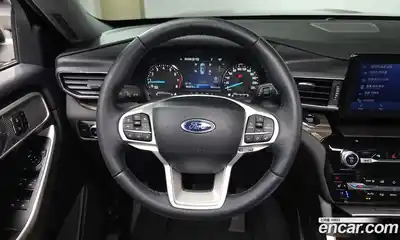 Ford Explorer 2023 2.3 Автомат в Москве № 233074, миниатюра 5