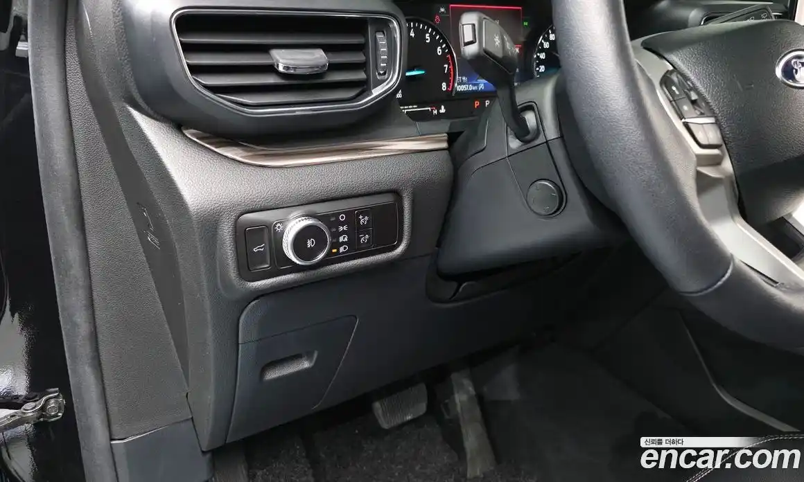 Ford Explorer 2023 2.3 Автомат в Москве № 233074, фото 7