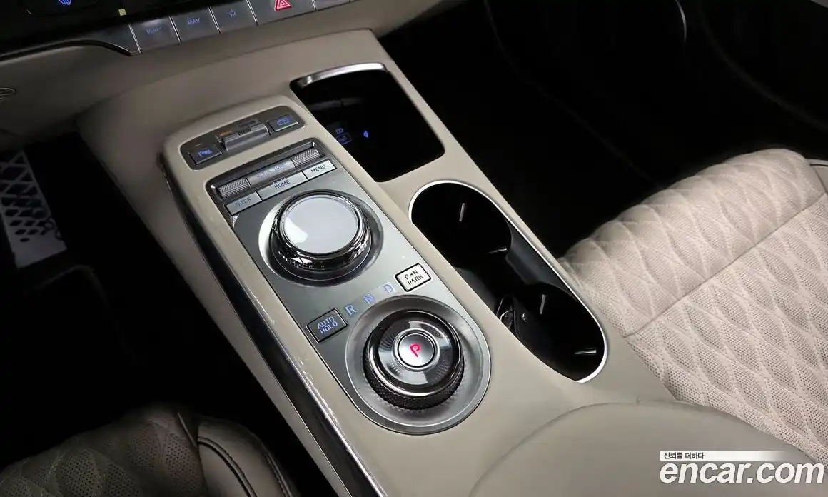 Genesis GV70 2024 2.5 Автомат в Москве № 23362, фото 13