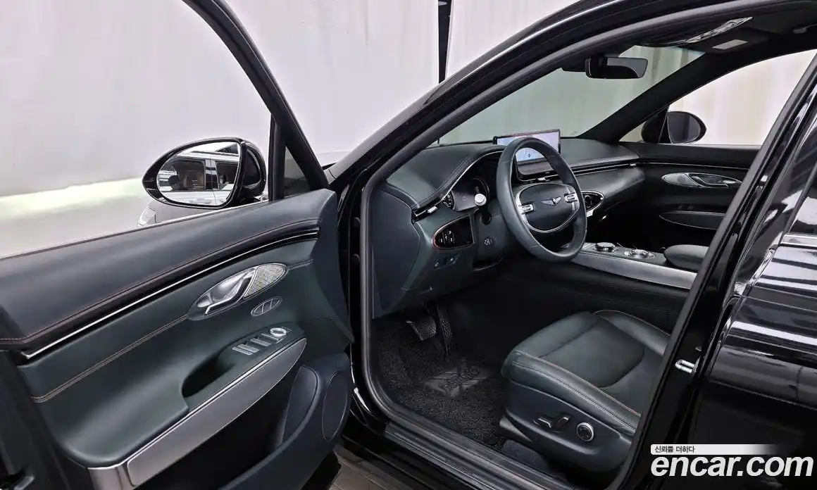 Genesis GV70 2021 2.5 Автомат в Москве № 23476, фото 14