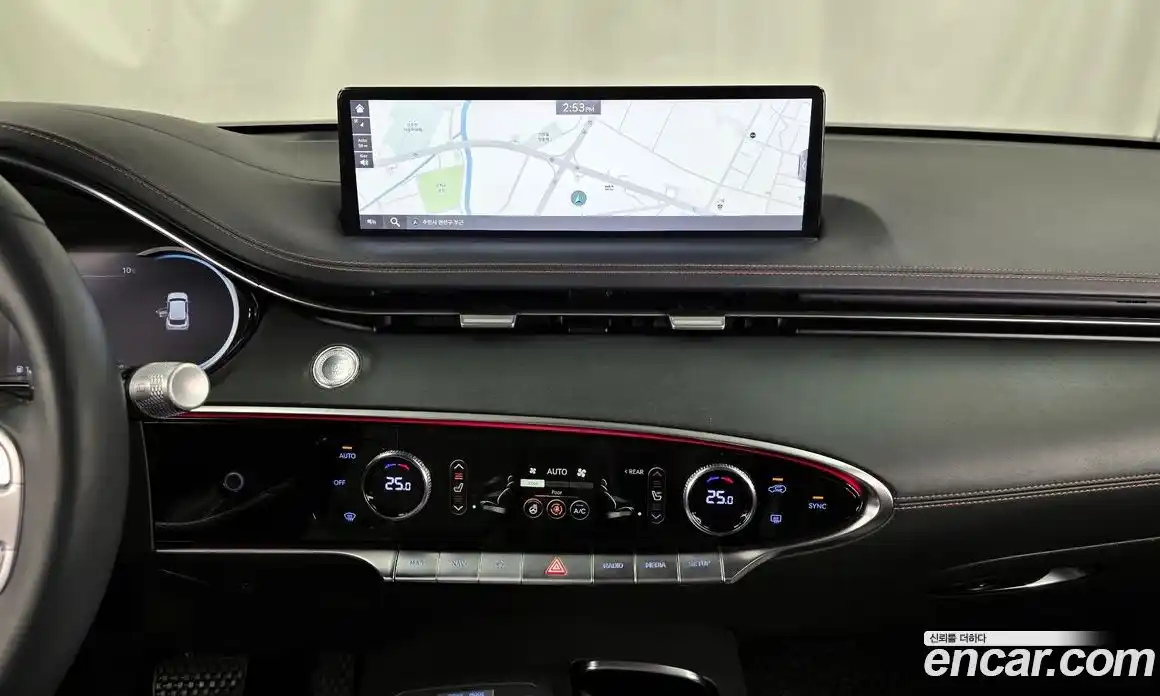 Genesis GV70 2021 2.5 Автомат в Москве № 23476, фото 15