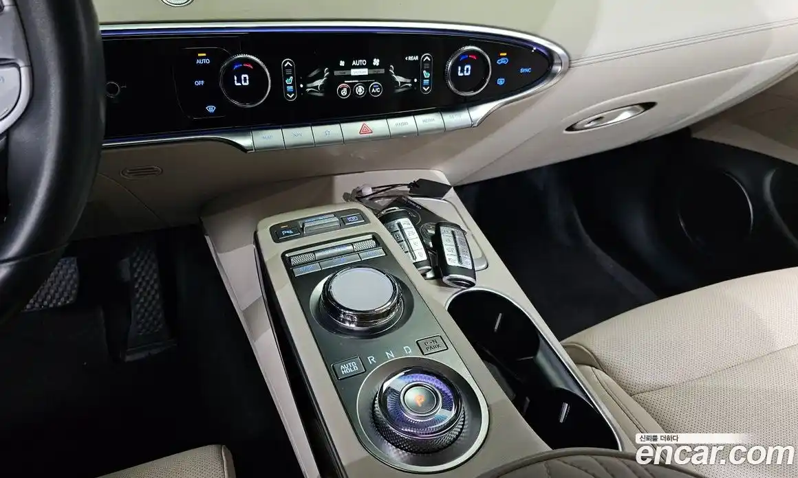 Genesis GV70 2021 2.5 Автомат в Москве № 24248, фото 20