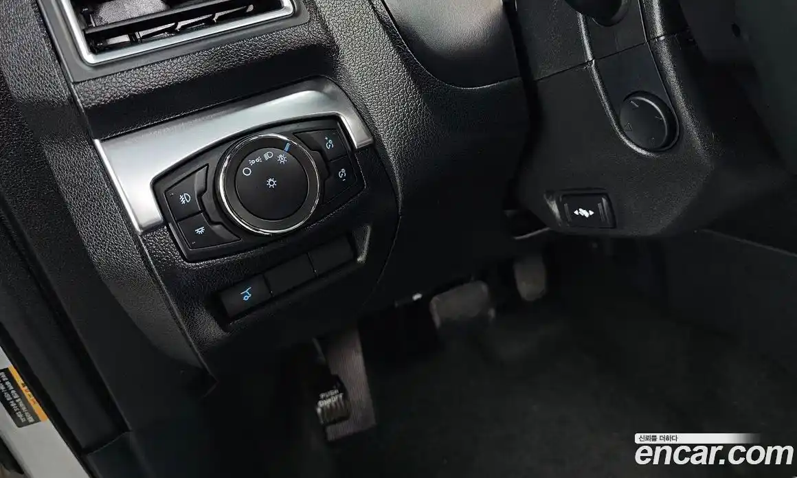 Ford Explorer 2017 2.3 Автомат в Москве № 255539, фото 8