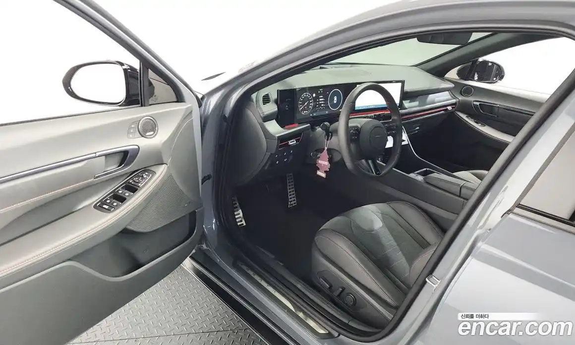 Hyundai Sonata 2024 1.6 Автомат в Москве № 275004, фото 18