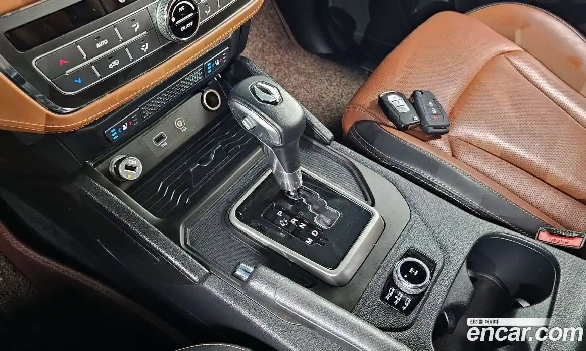 SsangYong Rexton 2019 2.2 Автомат в Москве № 28664, фото 3