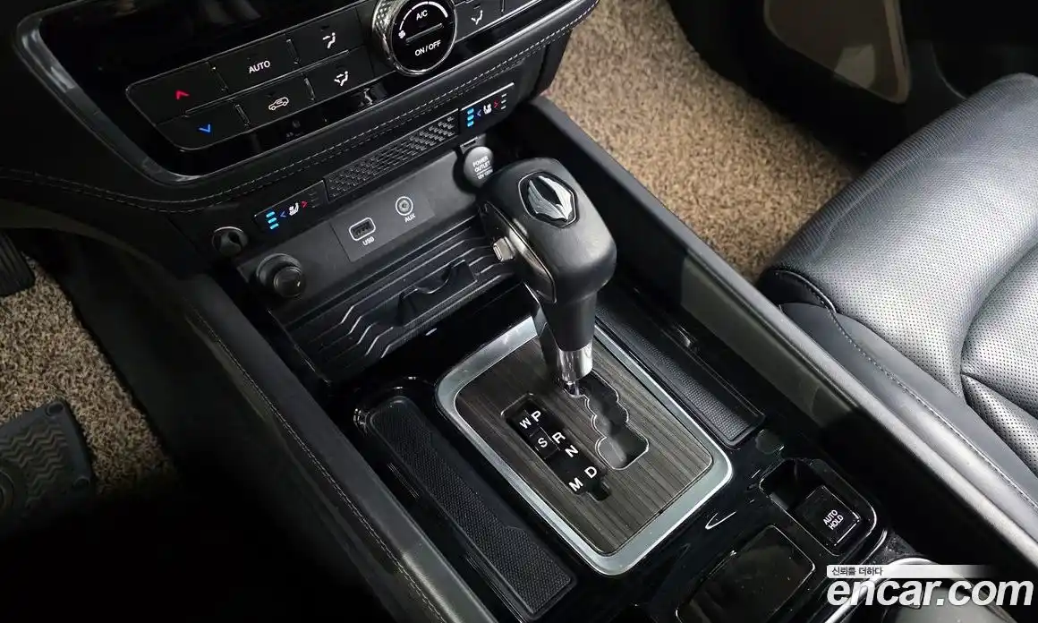 SsangYong Rexton 2018 2.2 Автомат в Москве № 291189, фото 13