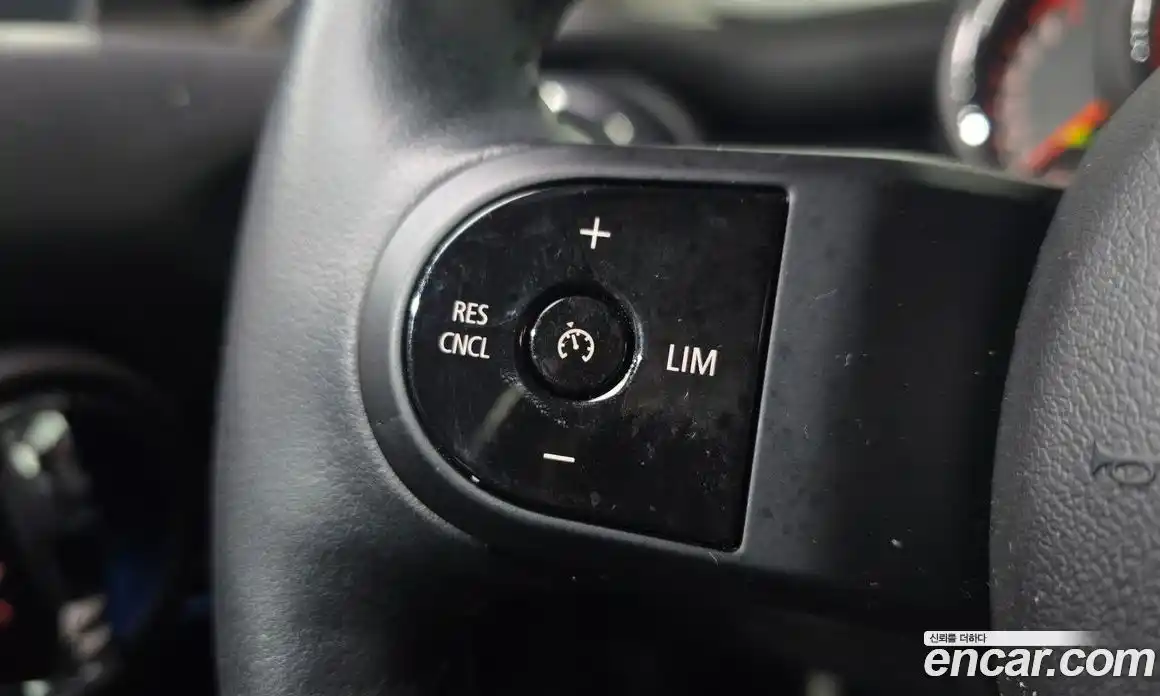 Mini Cooper 2023 1.5 Автомат в Москве № 328951, фото 13