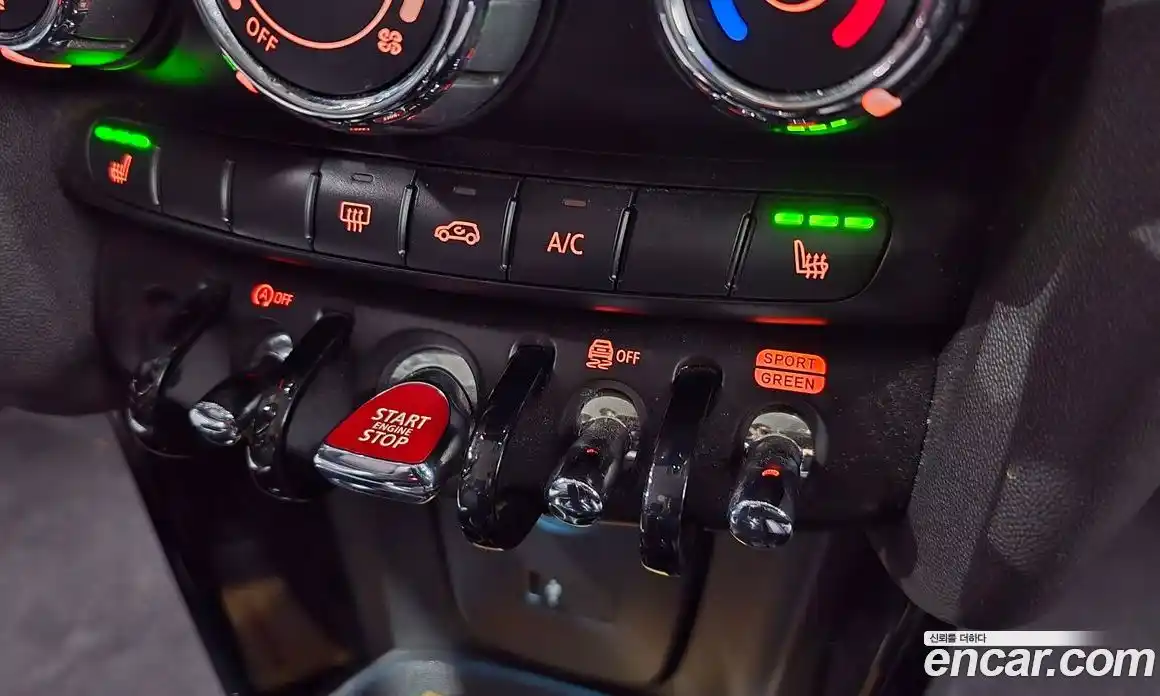 Mini Cooper 2023 1.5 Автомат в Москве № 328951, фото 18