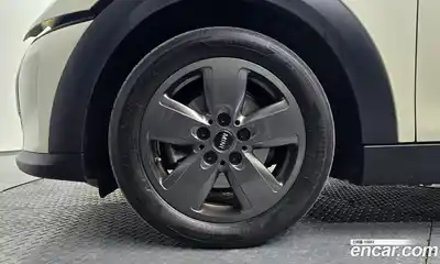 Mini Cooper 2023 1.5 Автомат в Москве № 328951, миниатюра 7