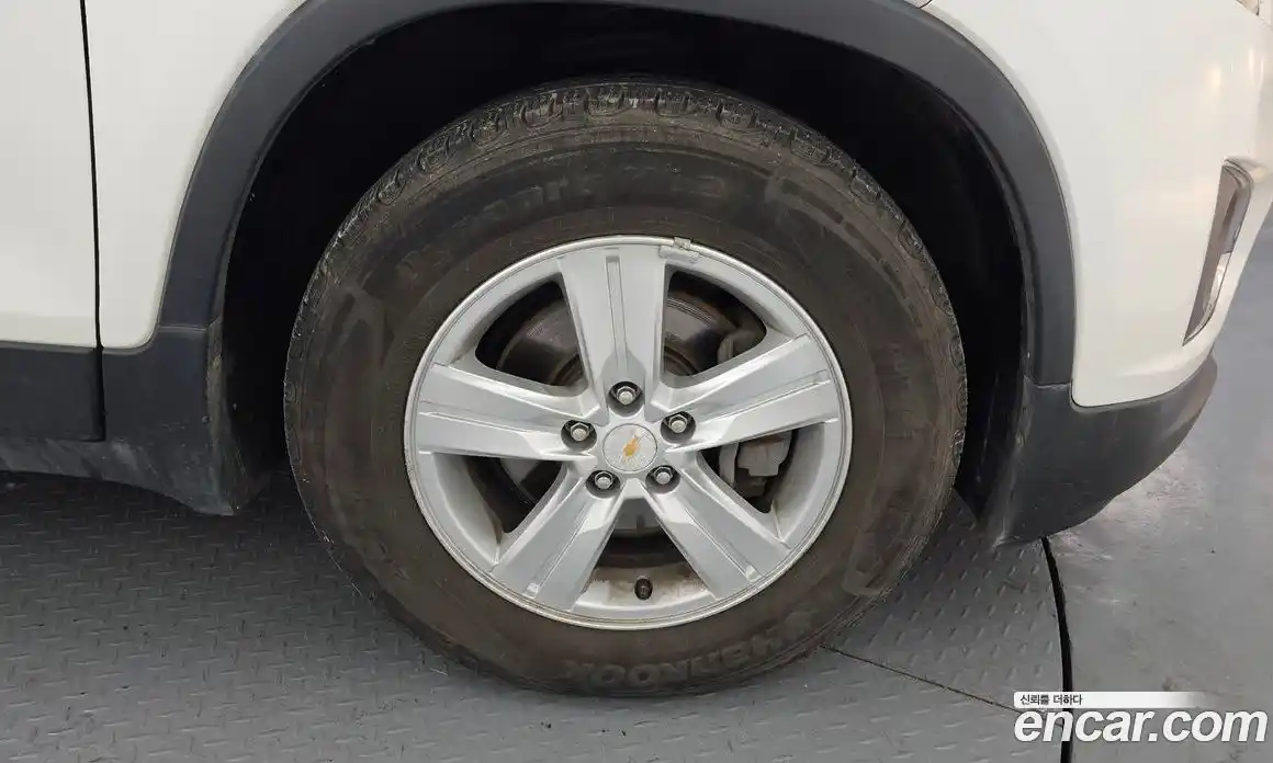 Chevrolet Trax 2013 1.4 Автомат в Москве № 332489, фото 14