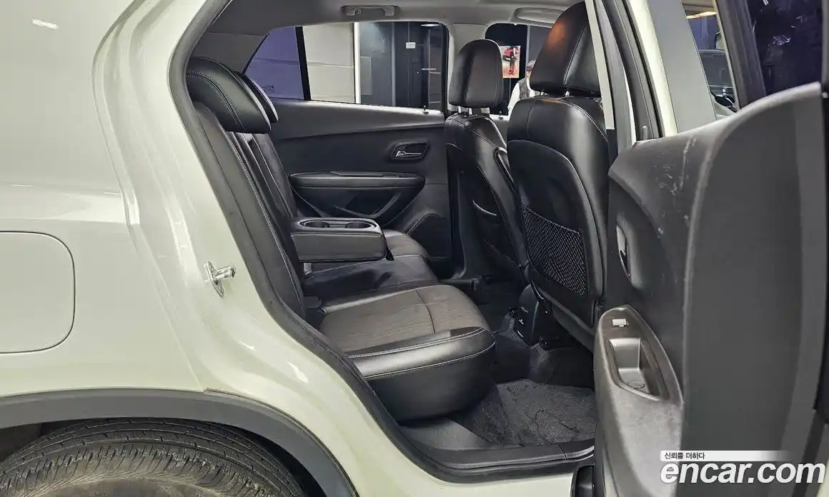 Chevrolet Trax 2013 1.4 Автомат в Москве № 332489, фото 18