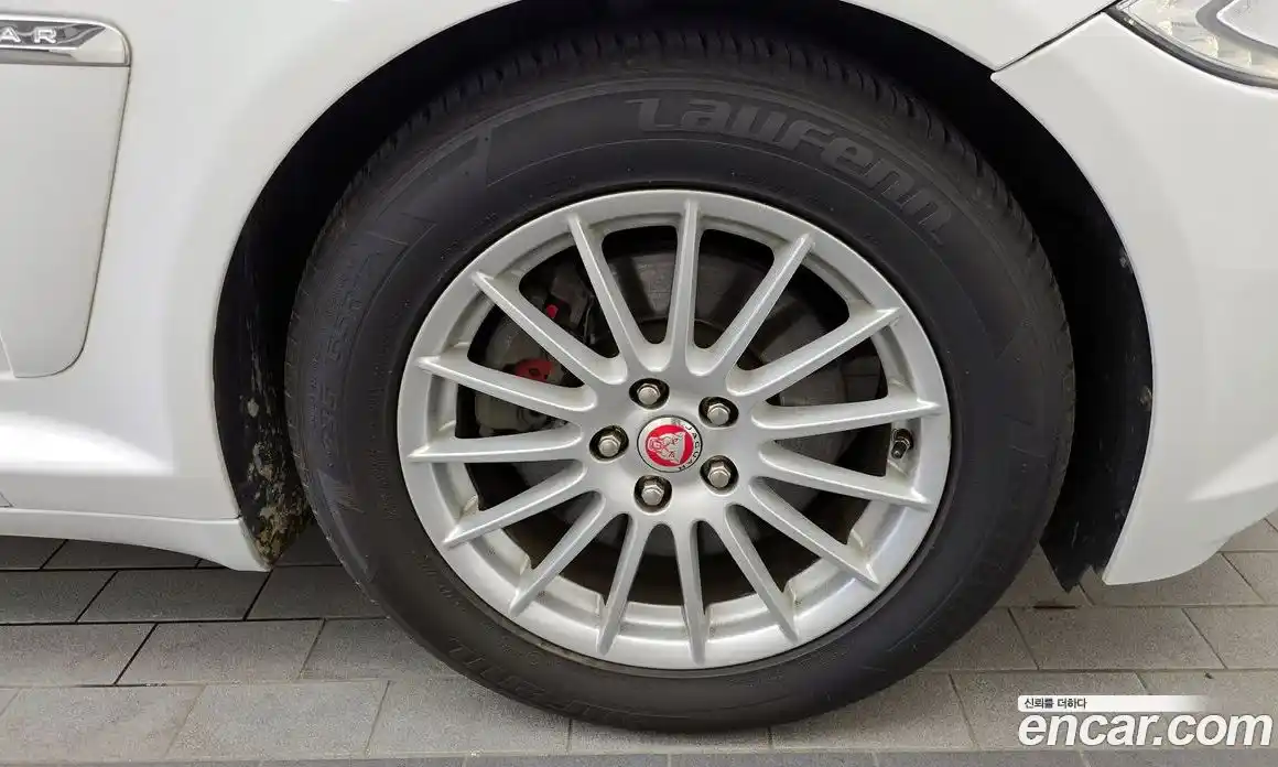 Jaguar XF 2015 2.2 Автомат в Москве № 335841, фото 6